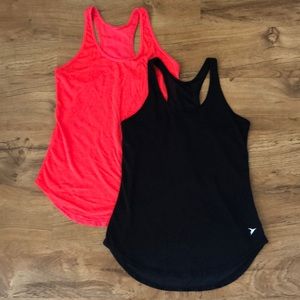 Old Navy Active go-dry tanks